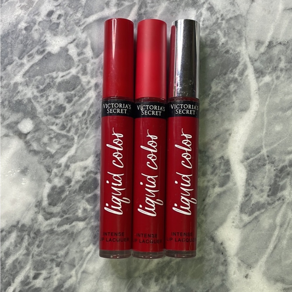 Victorias Secret Liquid Lip Color Pulse